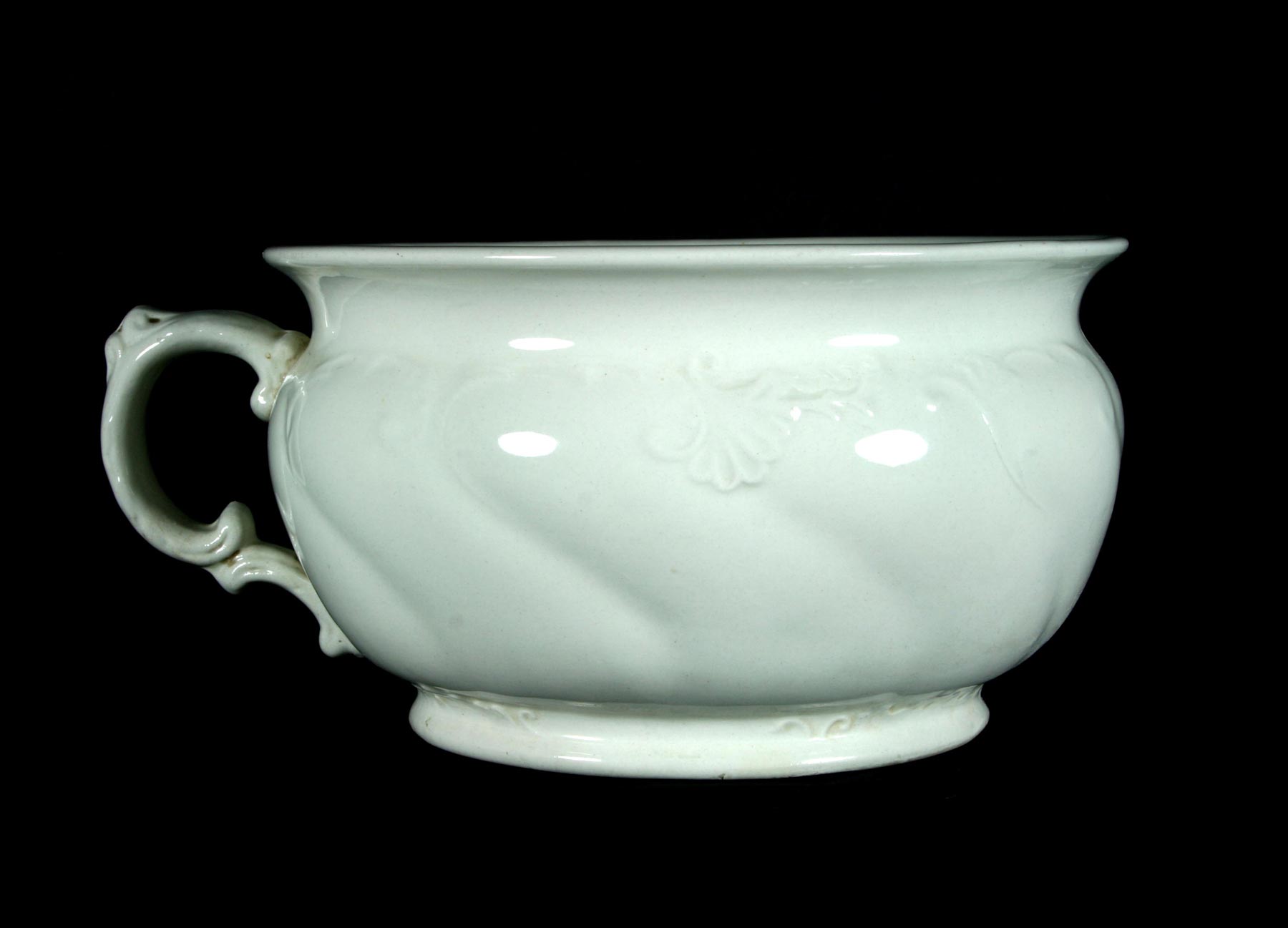 Chamber Pot HC28
