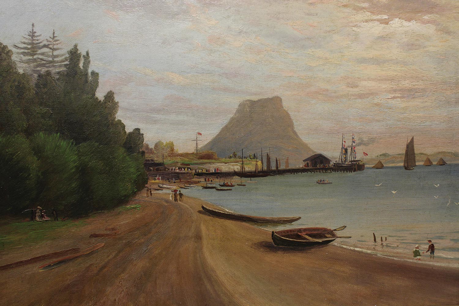 Wall Display, Local Images HC157