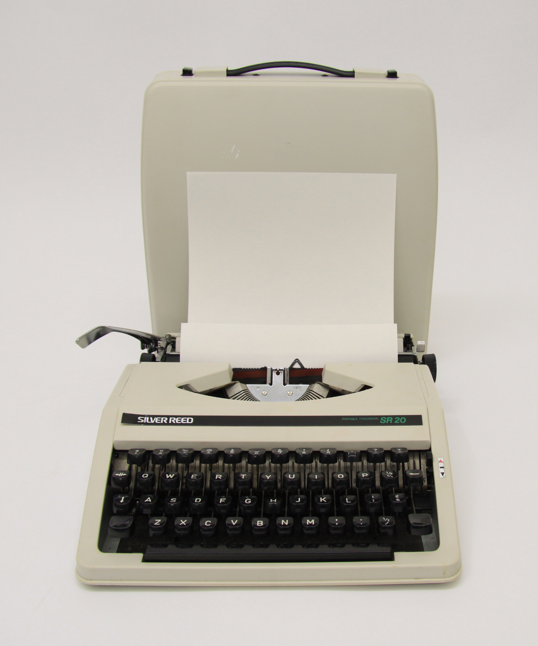 Portable Typewriter HC212
