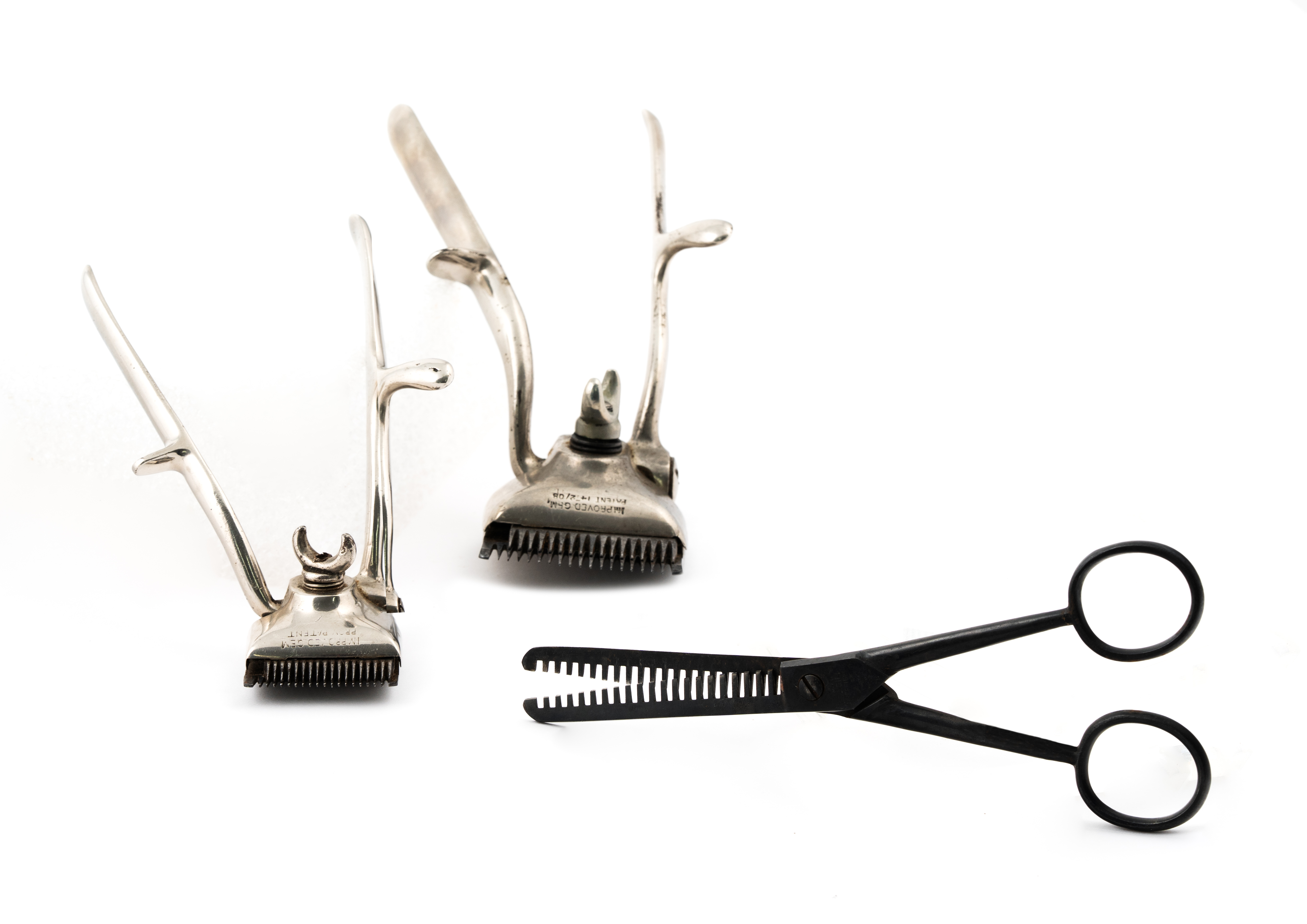 Hair clippers, curling tongs and thinning scissors HC79